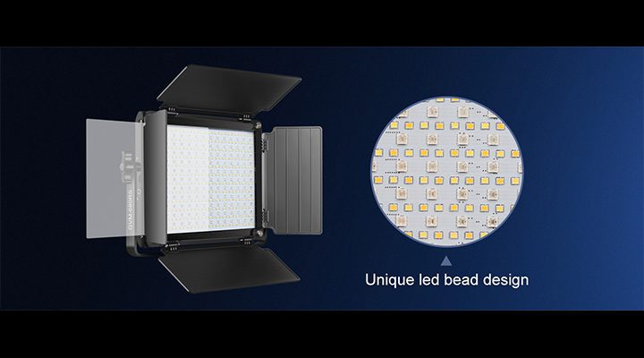 BRIGHT STUDIO LIGHT